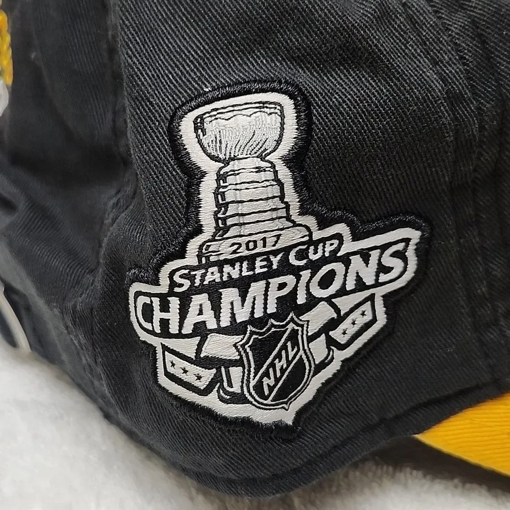 Reebok Pittsburgh Penguins 2017 Stanley Cup Sliderback Hat - New
